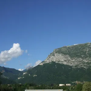 Hotel Ekho Grenoble Nord Egreve